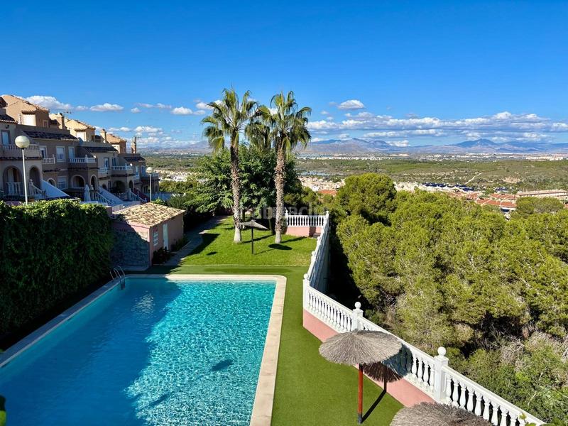 Foto 90758d61-8678-4b4d-8621-b64fcc204589. Haus mit heizung pool in Monte y Mar Santa Pola