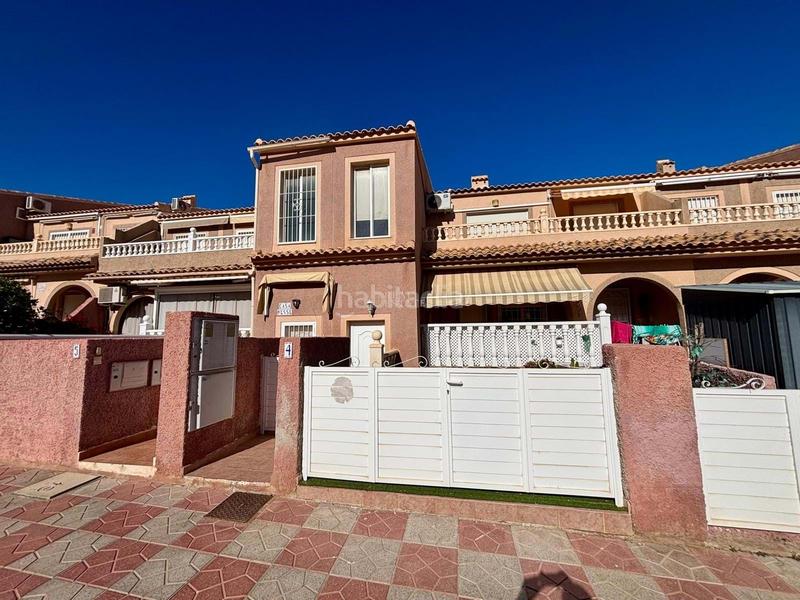 Foto a7b6058a-d8dd-43dd-a64c-16098e36bd94. Haus mit heizung pool in Monte y Mar Santa Pola