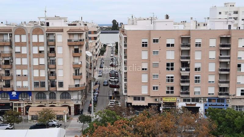 Foto 37163102-1c04-4702-9aa8-3398ce5e8e28. Pis a Oliva pueblo Oliva