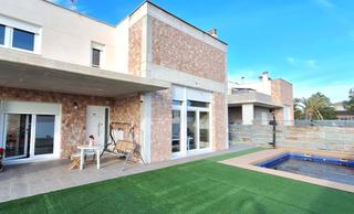 Chalet  Costa dorada. Espectacular villa independiente en la alcayna, molina de segura