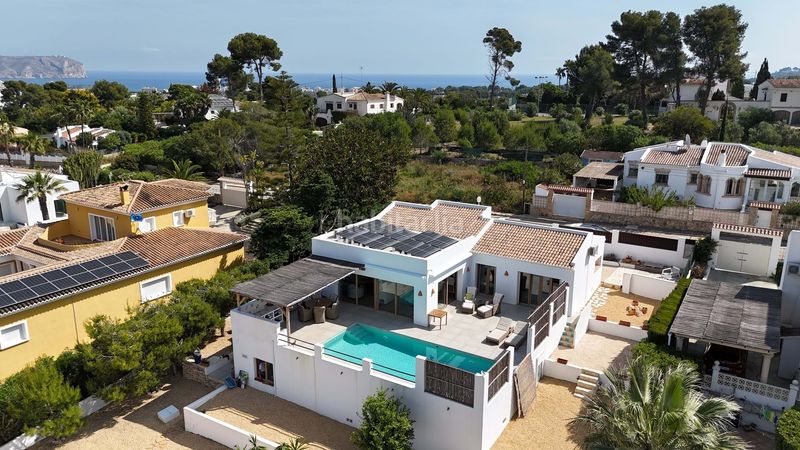 Foto e382f4f4-bcde-4523-8307-77a118b1cf70. Casa amb piscina a Cap Martí - El Tossalet - Pinomar Xàbia