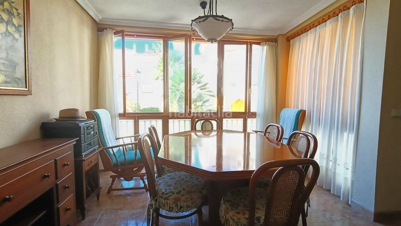 Foto 561e9ba8-6575-4264-a4a8-0cef34bc071e. Casa amb piscina a Calas Santiago Bernabeu Santa Pola