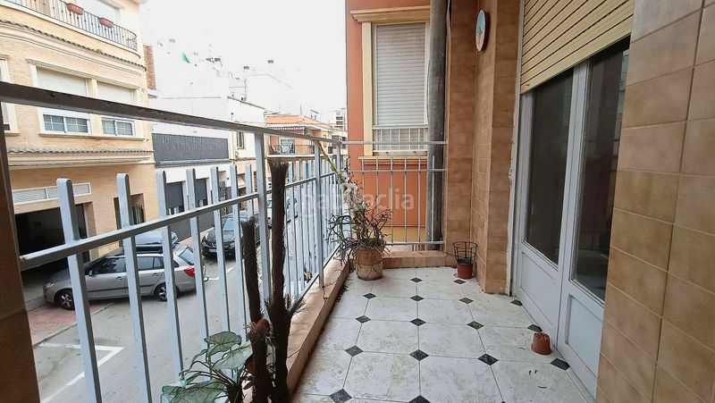 Foto f6a478b2-15a4-4546-9e6d-75f391808aa3. Pis a Playa Levante Santa Pola