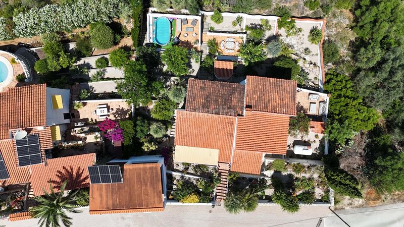 Foto 8bd9f9b6-a1c8-49ef-8387-232b06766978. Casa amb calefacció a Benidoleig