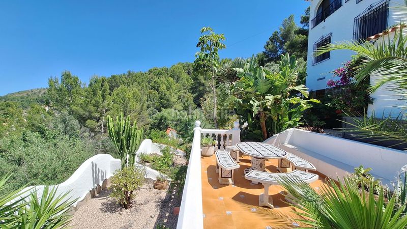 Foto e5d546f6-d94d-40d8-8a88-a85756099639. Casa amb calefacció a Benidoleig