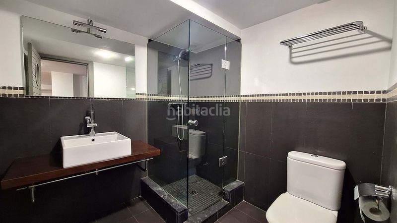 Foto 3f27fd35-04ac-4b0e-912d-e05c989936d5. Casa amb aparcament piscina a Urbanizaciones Gandia