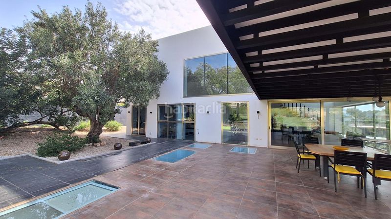 Foto 5a8bcb26-a50a-4df6-a358-4eb3f96e1305. Casa amb aparcament piscina a Urbanizaciones Gandia