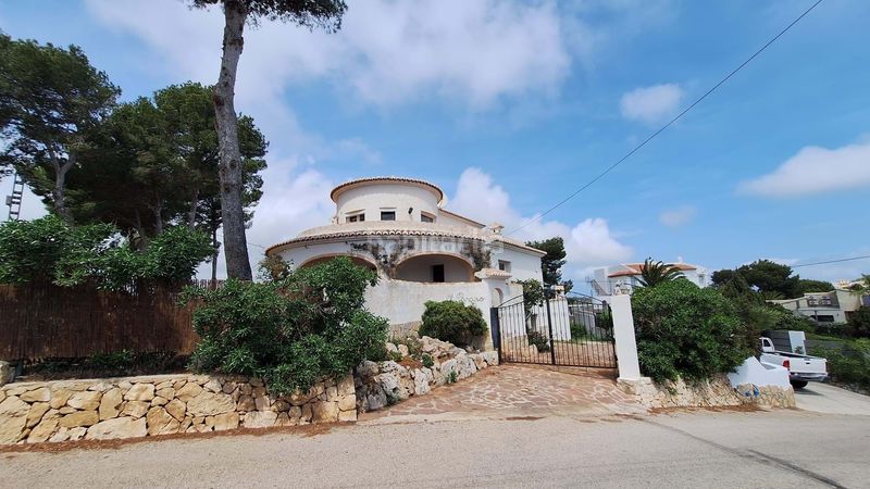 Foto 663d4dda-f8ad-47f5-9c65-15f3c081be62. Casa amb calefacció piscina a La Granadella - Costa Nova Xàbia