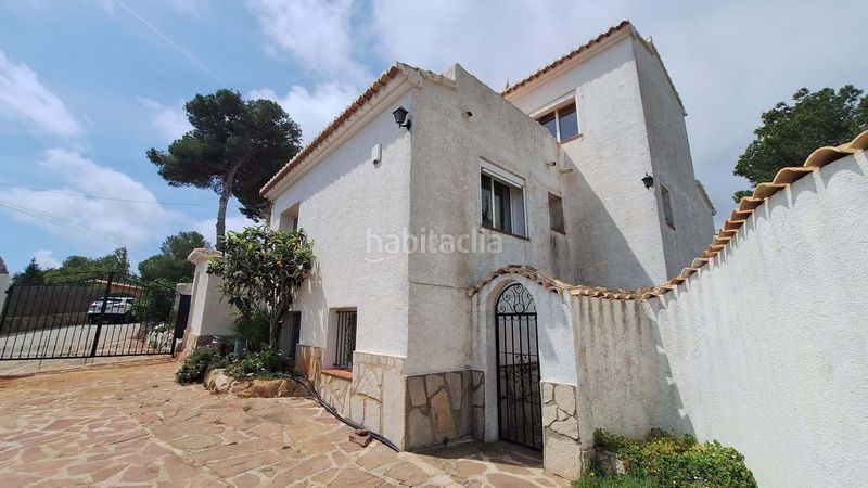 Foto bf381f04-4c6f-49e8-88c2-bddccc46a5c2. Casa amb calefacció piscina a La Granadella - Costa Nova Xàbia