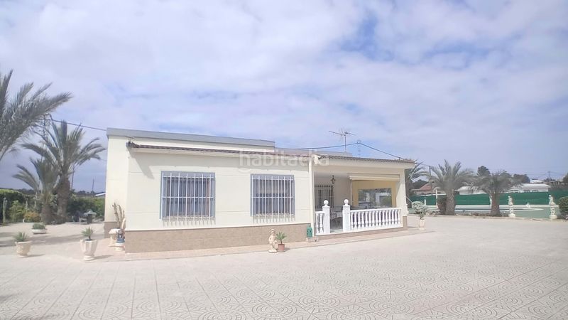 Foto 92a82438-2a73-498f-ae04-acc562beb28b. Xalet amb piscina a Los Arenales del Sol Elche / Elx