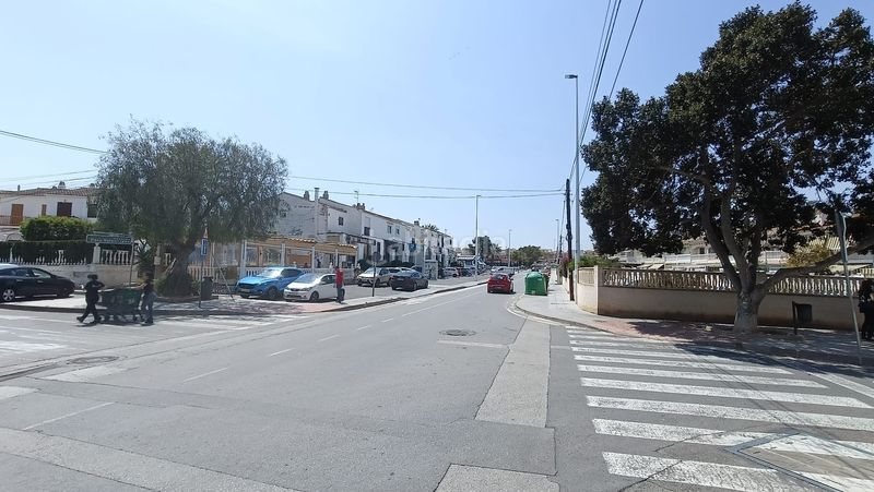 Foto 894455f2-8fa5-44f8-8ff7-deafe4b0656b. Casa amb piscina a Monte y Mar Santa Pola