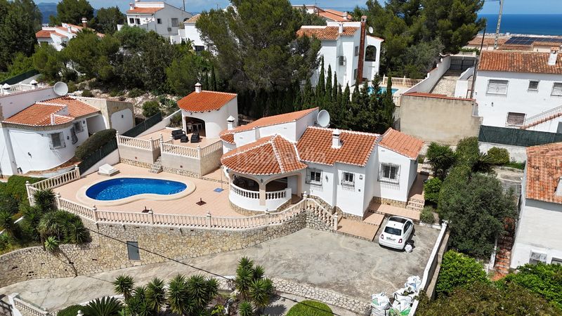 Foto 19baf940-007f-46b0-9140-0f6b43629d61. Casa amb calefacció piscina a Font d´en Carròs (la)