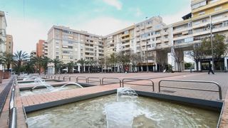 Pis  Cl la caratula  es: pl: pt:  elche/elx (alicante)
https://maps.. Vivienda de 90 m en plaza castilla, ideal para familias que busc
