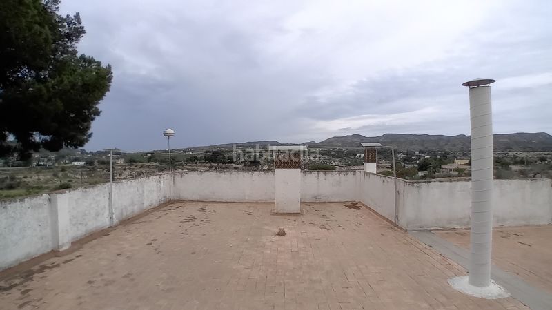 Foto d356069a-29b5-4c62-baad-1ed976f3c344. Casa a Peña de las Águilas Elche / Elx