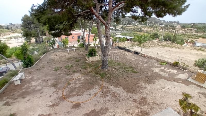 Foto e16189fc-82a2-456f-84fc-98b2cf4f7f1d. Casa a Peña de las Águilas Elche / Elx