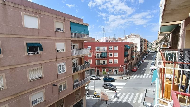 Foto 5ba55ee4-e564-47bd-a1e4-4ad543ce8336. Pis a Carrús Este Elche / Elx