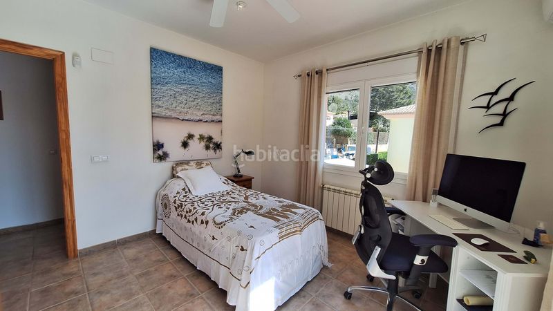 Foto 415afa45-a793-4f96-9959-42b194db5e08. Maison avec chauffage parking piscine dans Barx