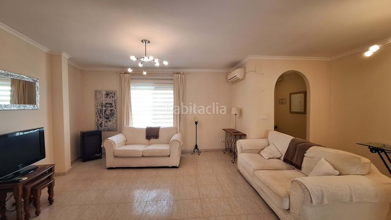 Foto 7a28dc27-4be2-4511-8392-a95a73af306c. Casa adossada amb aparcament a Orba