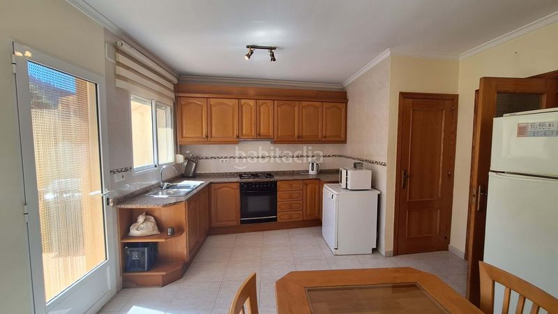 Foto 8ca0d387-2a1a-483b-8561-9ab77f311278. Casa adossada amb aparcament a Orba