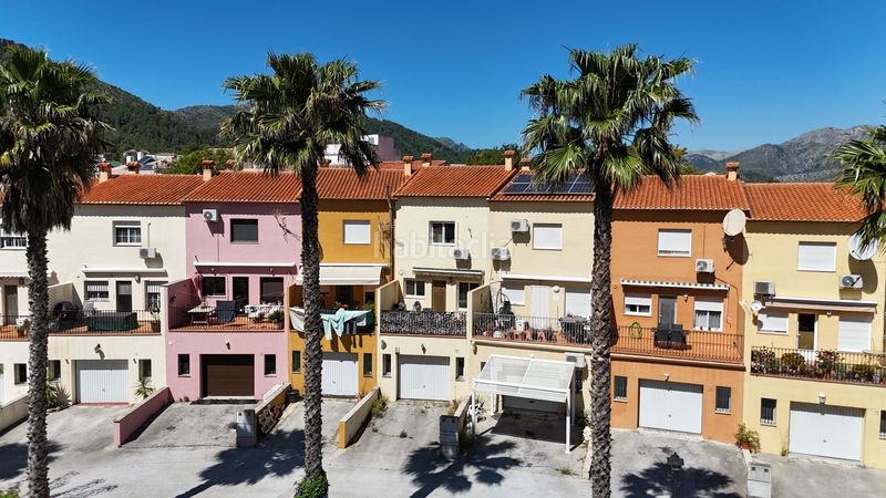 Foto 8d522eda-c5d9-4511-9b66-f62371c71c07. Casa adossada amb aparcament a Orba