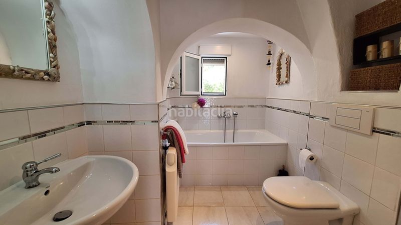 Foto e84cbe83-dfea-4c3e-9014-a4a75741dc45. Casa amb calefacció aparcament piscina a Orba