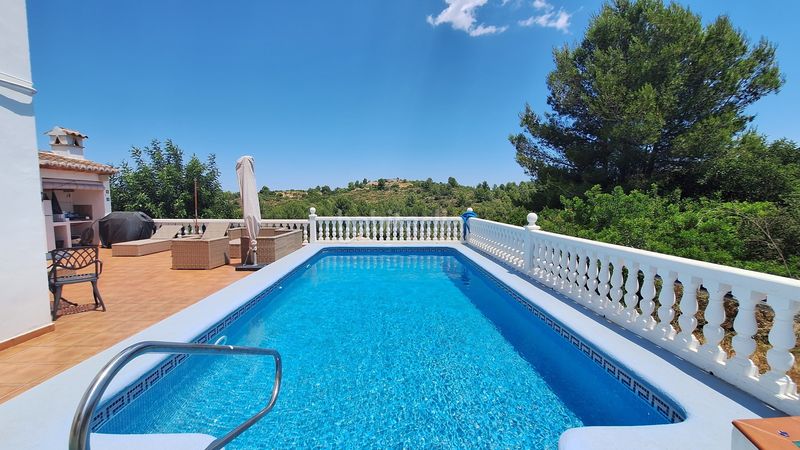 Foto ea6527de-d0f0-4d6f-a16b-71ee571968e0. Casa amb calefacció piscina a Ráfol de Almunia