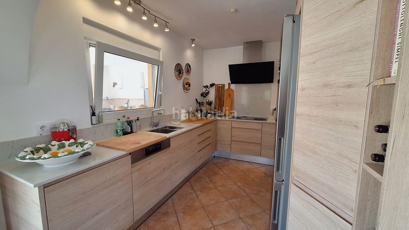 Foto 5ae56669-805a-4147-922d-e32cacd9188a. Casa amb piscina a Pedreguer