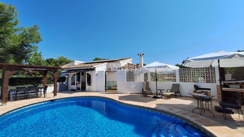 Foto 3f06d7ff-4887-43f4-9757-458ecdfd6dee. Casa amb calefacció piscina a Pinar de Advocat-Cometa Moraira