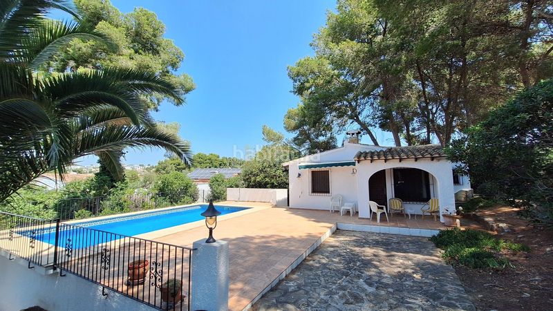 Foto aada9af8-15bc-4d42-aef7-baa4f33a201a. Casa amb piscina a Benimeit-Tabaira Moraira
