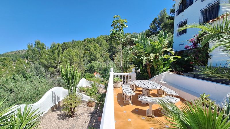Foto f7bd8d3e-40b9-477b-98e0-a46d1b9cb9d3. Casa amb calefacció a Benidoleig