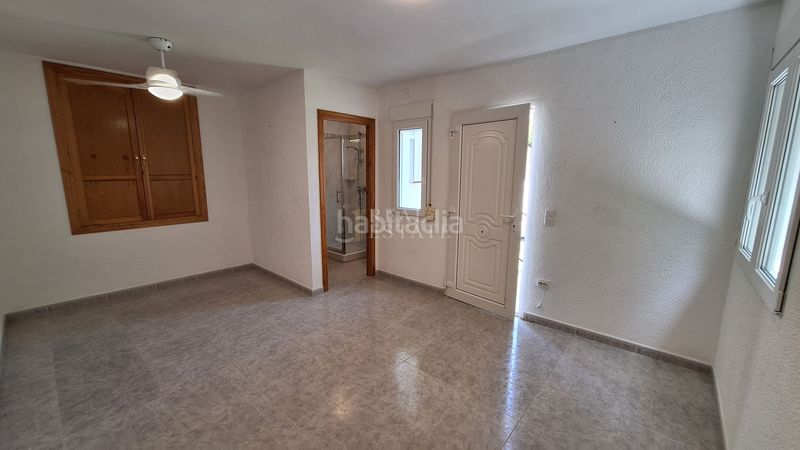 Foto a966b420-3e5a-474b-b6e9-8461e1dc31a7. Casa amb piscina a La Sella Pedreguer