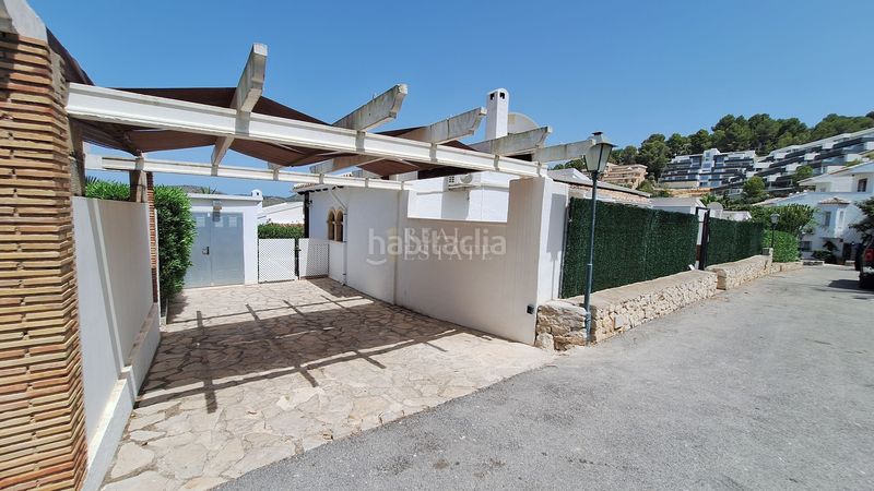 Foto bf8aa4de-8c8a-4bc7-a952-8a7808ce2bd5. Casa amb piscina a La Sella Pedreguer