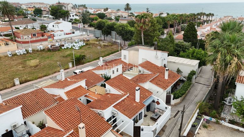 Foto cd40509d-192a-4363-9cc4-825631fe6c81. Casa a Poblets (els)