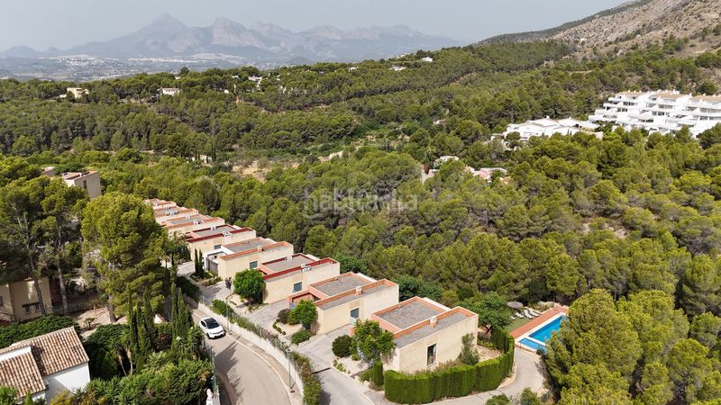 Foto 9a74127b-2a81-4956-a765-6aa4e3124f81. Casa amb piscina a Altea la vella Altea