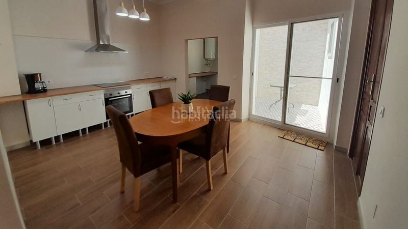 Foto 76f0747a-92c2-420e-91a6-e3ab7dcc3238. Casa adossada a Tormos