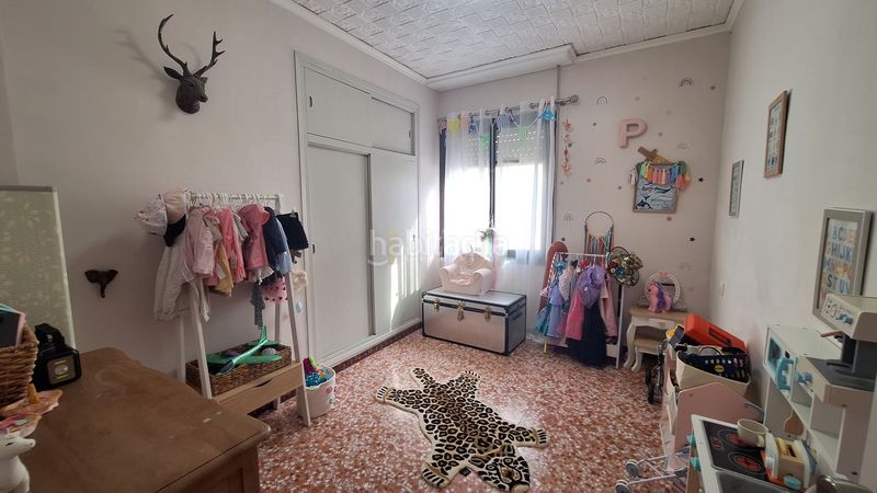 Foto 96fbda96-4d00-4c2c-8619-ab6da9fe1984. Casa adossada a Tormos