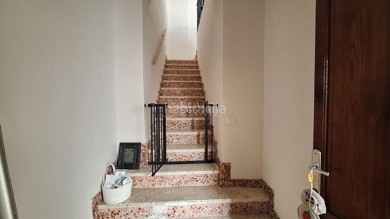 Foto acc90ba5-256a-4c38-a1f1-061b5823e2b6. Casa adossada a Tormos