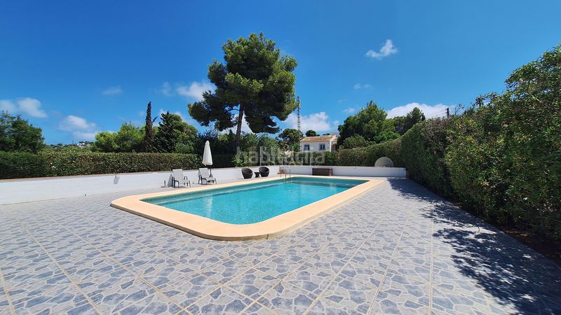 Foto 1354d5b6-691d-4bc2-a97e-5621b21e82b3. Casa amb piscina a La Granadella - Costa Nova Xàbia