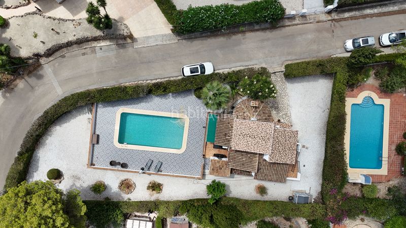 Foto 8679f7bc-eb86-49f7-bbf4-eba5f7ff275a. Casa amb piscina a La Granadella - Costa Nova Xàbia