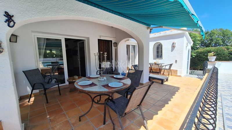 Foto a737e2be-8006-405e-8483-393d50a7bce4. Casa amb piscina a La Granadella - Costa Nova Xàbia