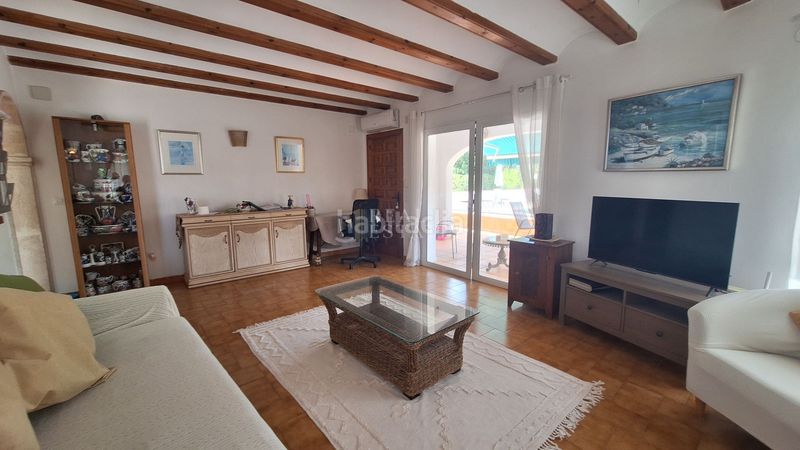Foto a9035afc-2297-4215-a5f9-78343d535eef. Casa amb piscina a La Granadella - Costa Nova Xàbia