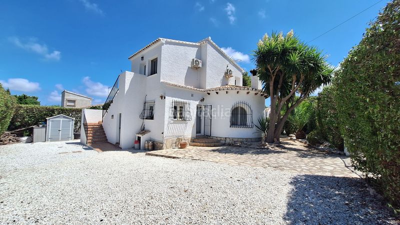 Foto bbcf050d-9081-4ce7-9e91-5912cdf0303f. Casa amb piscina a La Granadella - Costa Nova Xàbia