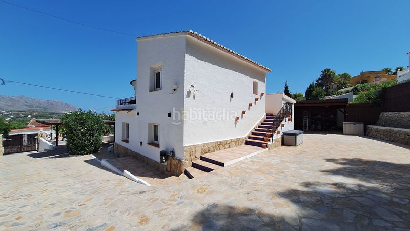 Foto ff37a5d2-c1c1-4b27-b259-847cbd3ade3e. Casa amb piscina a Benidoleig