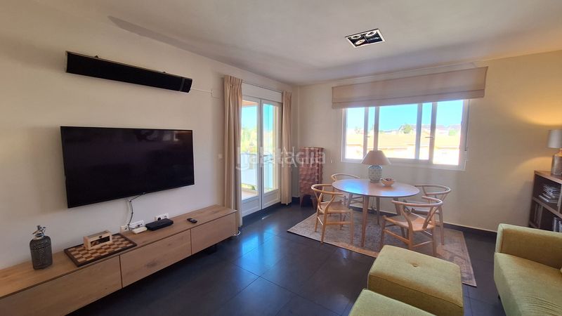 Foto a45ef56e-f72e-42cc-a773-535cdbd58b39. Pis amb calefacció piscina a Centro Urbano Dénia