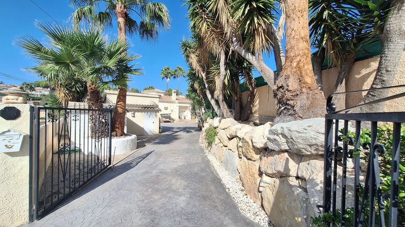 Foto 2bb66f92-a979-4f5d-9a73-fc21a064b5f5. Casa amb calefacció piscina a Benimeit-Tabaira Moraira
