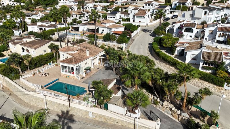 Foto ff2bce7c-2a93-409f-8309-5240aca518cc. Casa amb calefacció piscina a Benimeit-Tabaira Moraira