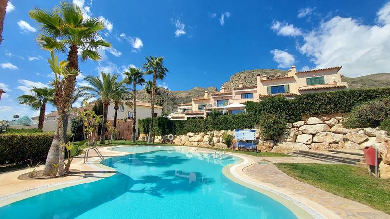 Foto 6b28dd04-23f3-4c60-b42e-42f1327fd1c1. Casa adossada amb calefacció piscina a Golf Bahía Finestrat