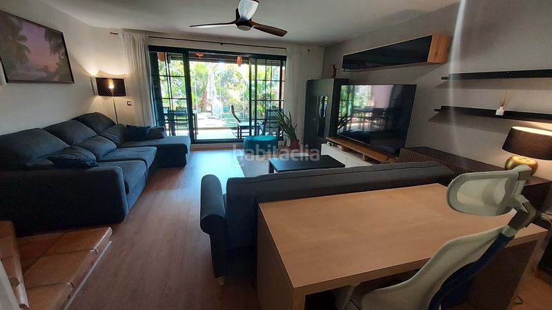 Foto 84917f26-f4cf-4101-a6a7-1edcb9c7b9f3. Casa adossada amb calefacció piscina a Golf Bahía Finestrat