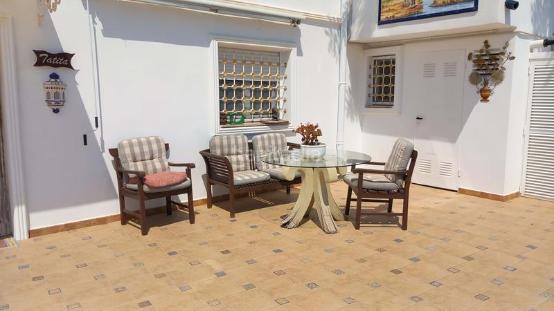 Foto 08374c8f-5a17-4d41-bdb2-56d5b1698849. Casa con piscina in Benicolada - Las Adelfas Calp