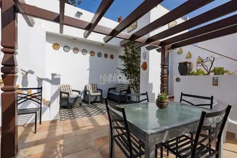 Foto 1842b5fb-e055-4a50-b2d0-8f1e0fd6410f. Casa con piscina in Benicolada - Las Adelfas Calp